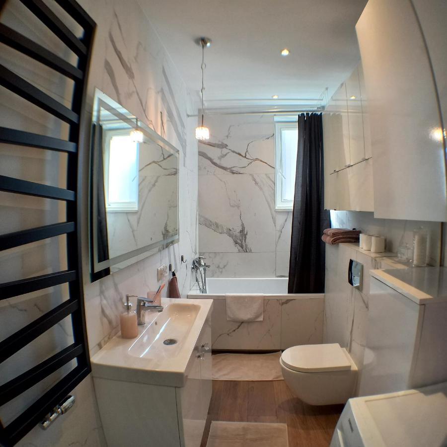 Apartament Prowansalski Z Miejscem Parkingowym Gdansk Exterior foto